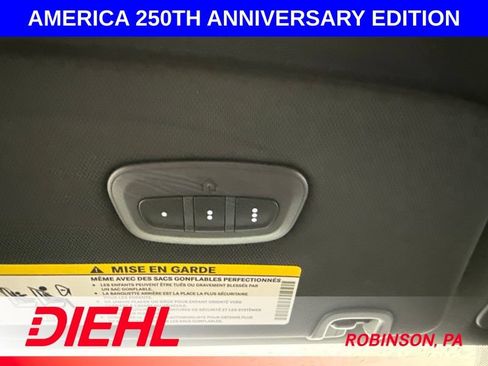 New 2027 Chrysler Pacifica Select FWD image 37