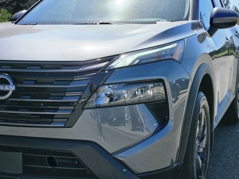 New 2026 Nissan Rogue SV image 9