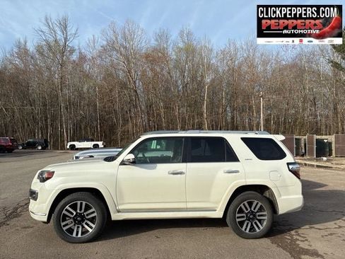 Used 2022 Toyota 4Runner Limited image 2