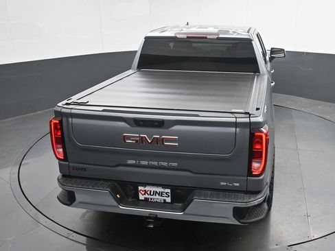 Used 2023 GMC Sierra 1500 SLE AWD/4WD image 30