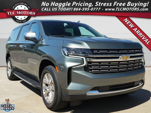 Used 2023 Chevrolet Suburban Premier image 1
