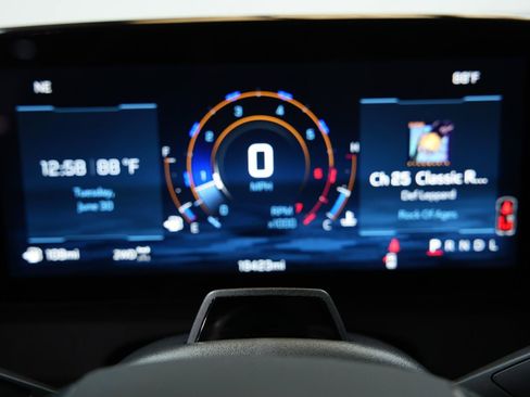Used 2026 Chevrolet Traverse High Country w/ LPO, Floor Liner Package AWD/4WD image 42