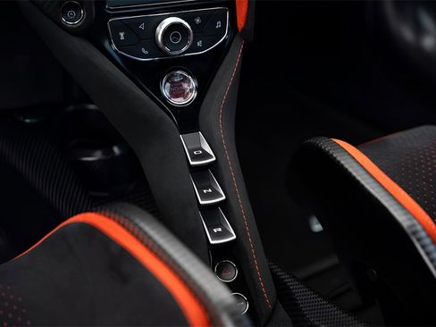 Used 2021 McLaren 765LT image 44