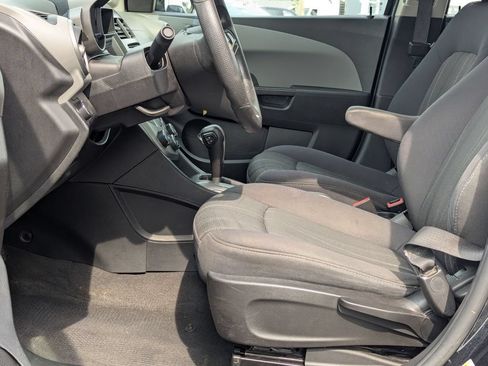 Used 2013 Chevrolet Sonic LT FWD image 11