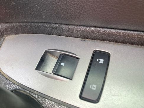 Used 2014 Chevrolet Silverado 2500 LT AWD/4WD image 28