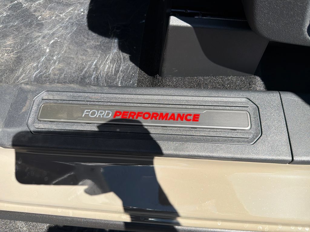New 2026 Ford Bronco Raptor w/ Interior Carbon Fiber Pack AWD/4WD image 36