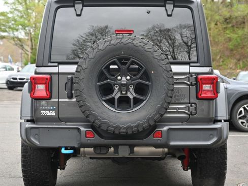 Used 2024 Jeep Wrangler Unlimited AWD/4WD image 5