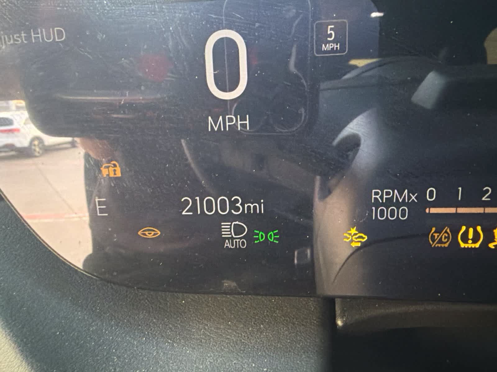 Used 2025 Buick Enclave Avenir w/ Super Cruise Package AWD/4WD image 2