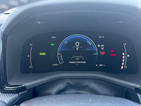 Used 2025 Toyota Camry SE FWD image 24