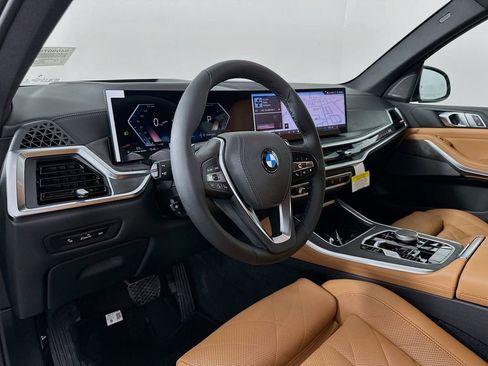 New 2026 BMW X5 sDrive40i image 9