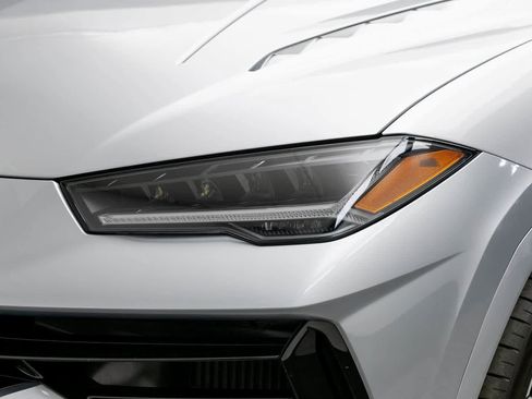 Used 2023 Lamborghini Urus S image 64