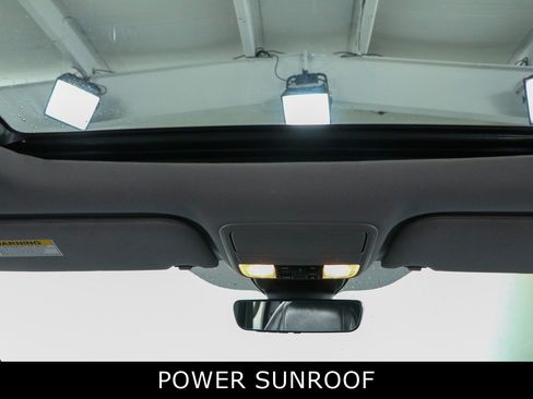 Used 2024 Honda Odyssey EX-L image 21