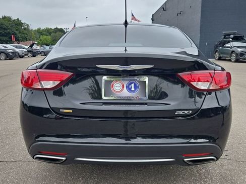 Used 2016 Chrysler 200 Limited w/ Convenience Group FWD image 22