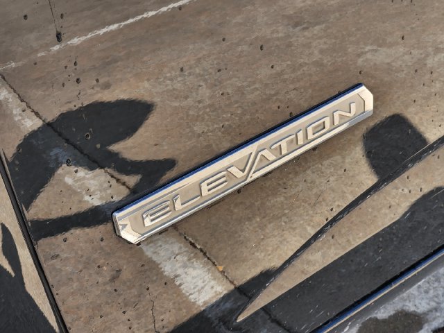 Used 2022 GMC Canyon Elevation w/ Elevation Premium Package RWD image 12