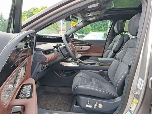 New 2026 Lincoln Nautilus Black Label AWD/4WD image 6