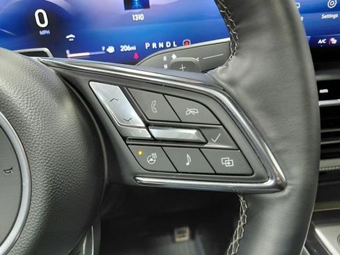 Used 2025 Buick Enclave Avenir w/ Super Cruise Package image 41