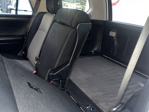 Used 2015 Toyota 4Runner SR5 image 21