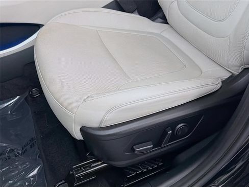Certified 2023 Hyundai Tucson Limited w/ Cargo Package FWD image 21