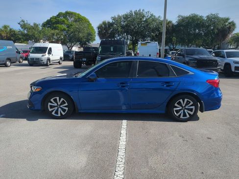 Used 2023 Honda Civic LX image 9