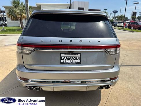 Certified 2023 Lincoln Aviator Black Label w/ Class IV Trailer Tow Package AWD/4WD image 9