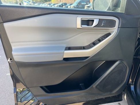 Used 2023 Ford Explorer XLT w/ Equipment Group 202A image 22