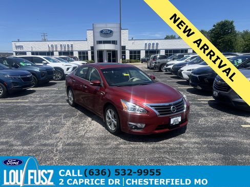 Used 2014 Nissan Altima 2.5 SL w/ Technology Package FWD image 1