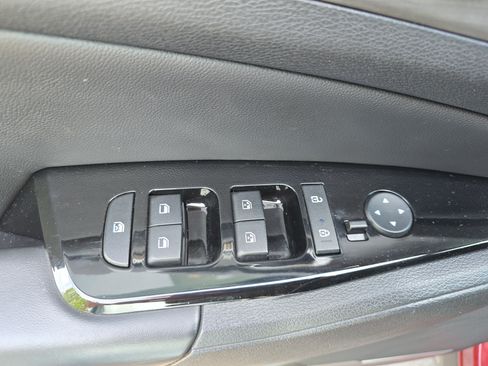 Used 2024 Kia Sportage X-Line AWD/4WD image 17