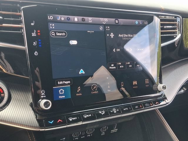 Used 2023 Jeep Grand Wagoneer Series III w/ Rear Seat Video Group 1 AWD/4WD image 17