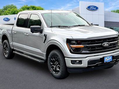 New 2026 Ford F150 XLT w/ Equipment Group 302A MID