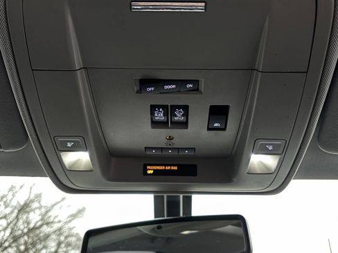 Used 2016 GMC Sierra 1500 SLT w/ All-Terrain Package image 28