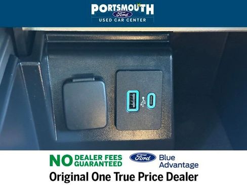 Certified 2022 Ford Explorer XLT w/ Equipment Group 202A image 17