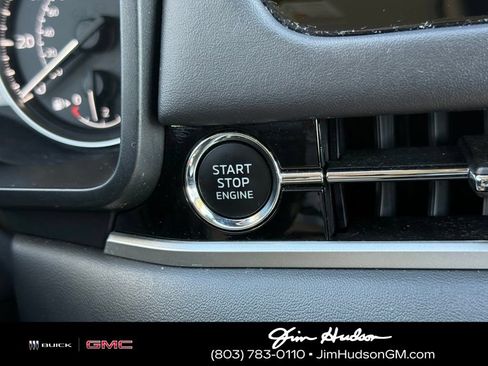 Used 2025 Mitsubishi Outlander SE FWD image 31