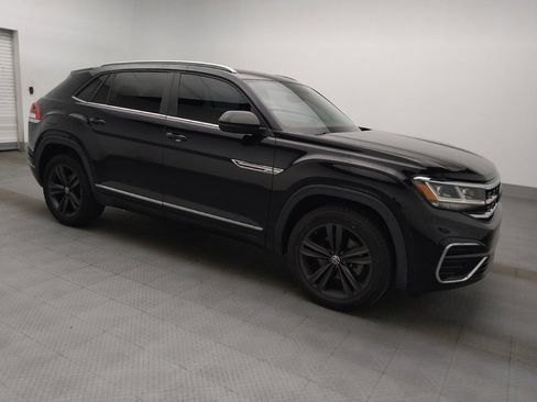 Used 2021 Volkswagen Atlas Cross Sport SE w/ Panoramic Sunroof Package FWD image 11