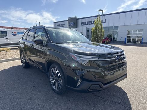 New 2026 Subaru Forester Touring AWD/4WD image 5