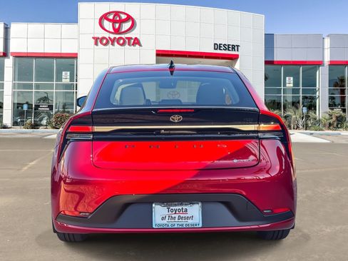 New 2026 Toyota Prius Plug-In Hybrid image 6