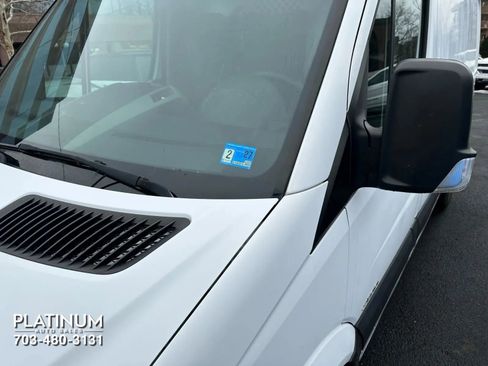 Used 2014 Mercedes-Benz Sprinter 2500 image 7