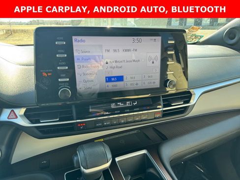 Certified 2023 Toyota Sienna XLE w/ XLE Plus Package image 7