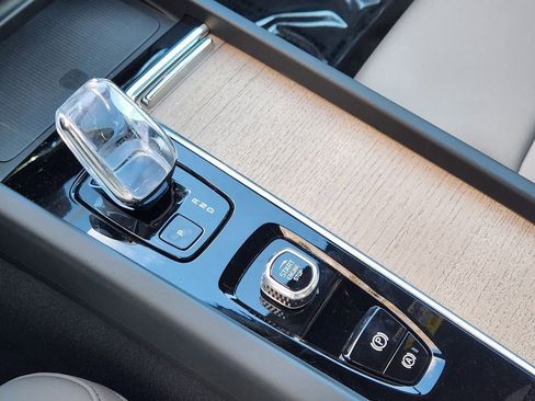 New 2026 Volvo XC60 T8 Plus w/ Protection Package Premier image 10