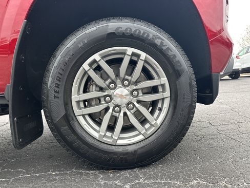 Certified 2025 Chevrolet Colorado LT w/ LT Convenience Package image 13