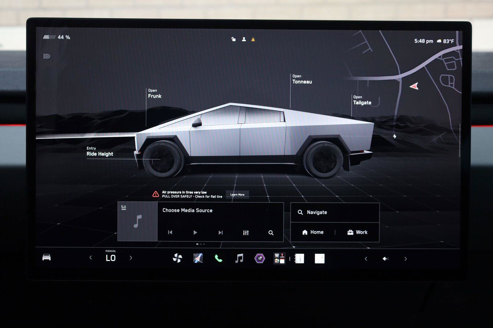 Used 2025 Tesla Cybertruck Cyberbeast AWD/4WD image 39