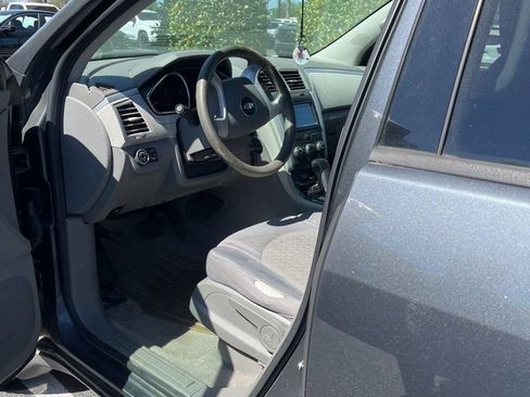 Used 2012 Chevrolet Traverse LS image 1
