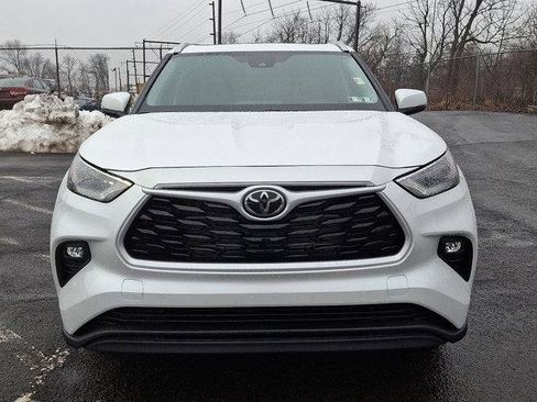 Certified 2026 Toyota Highlander XLE image 31