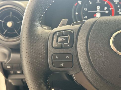 Used 2025 Lexus IS 500 RWD image 28