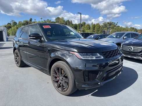 Used 2018 Land Rover Range Rover Sport Supercharged AWD/4WD image 3