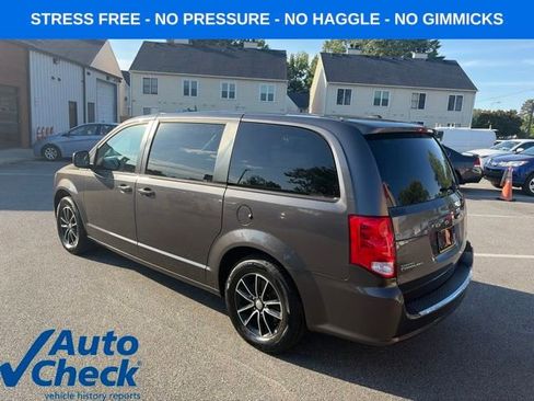 Used 2018 Dodge Grand Caravan GT FWD image 4