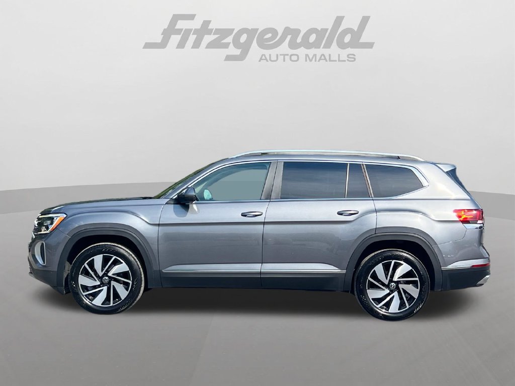 Used 2024 Volkswagen Atlas SEL AWD/4WD image 5