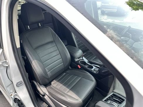 Used 2014 Ford Escape Titanium FWD image 27