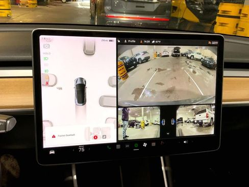 Used 2019 Tesla Model 3 Long Range image 26