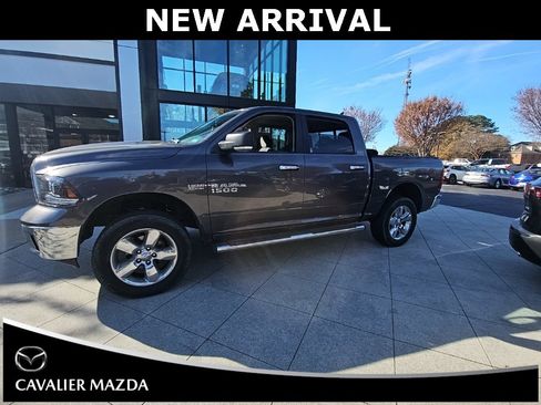Used 2018 RAM 1500 Big Horn image 10