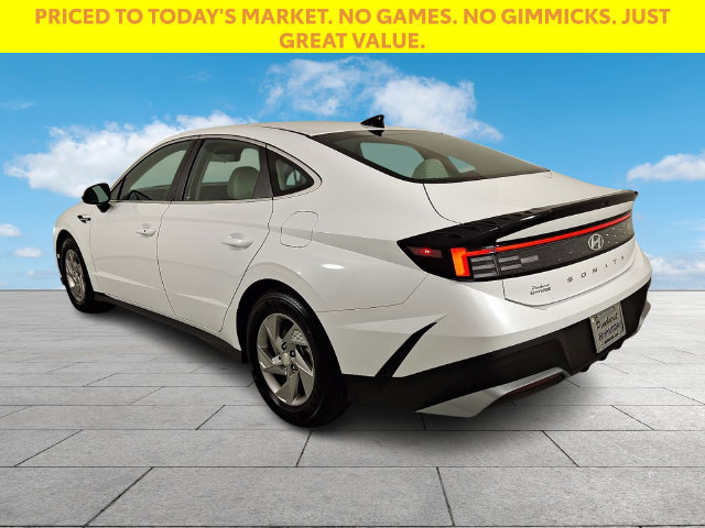 Used 2026 Hyundai Sonata SE FWD image 5